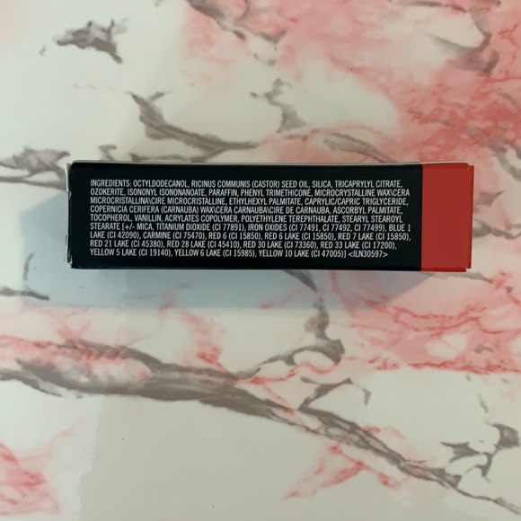 NWT MAC Cosmetics So Chaud Matte Lipstick - Picture 9 of 11